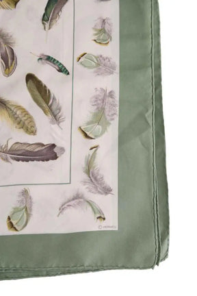 Carré Hermès Vert en Soie