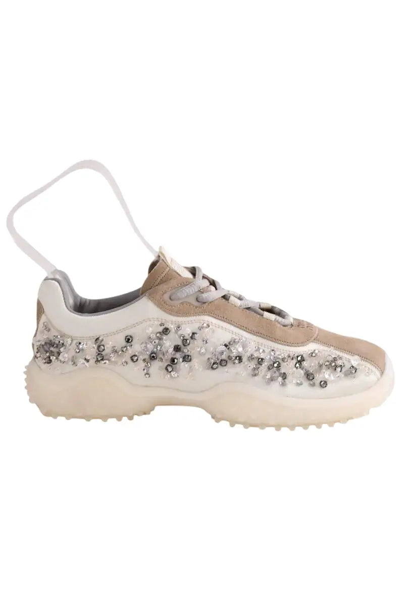 Baskets Miu Miu en tissu technique brodé bubble Blanc en Tissu, taille 36 - Seconde Main