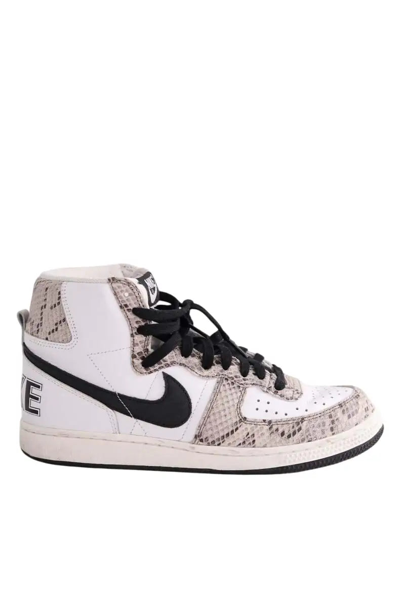 Baskets Nike Blanc en Cuir, taille 40 - Seconde Main