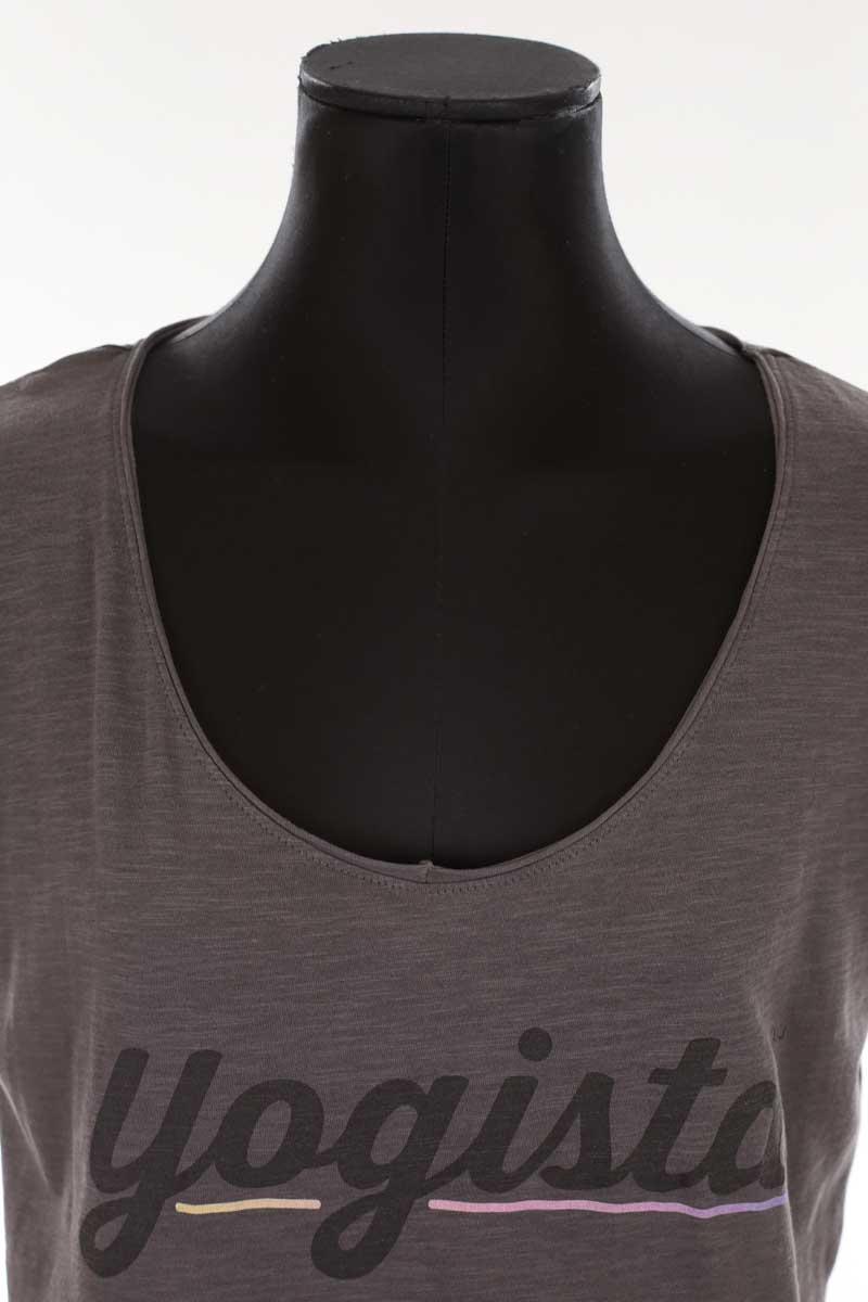 T-shirts Yuj  Gris