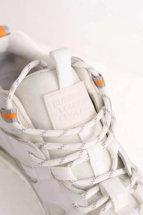 Baskets basses Burberry Blanc en Tissu