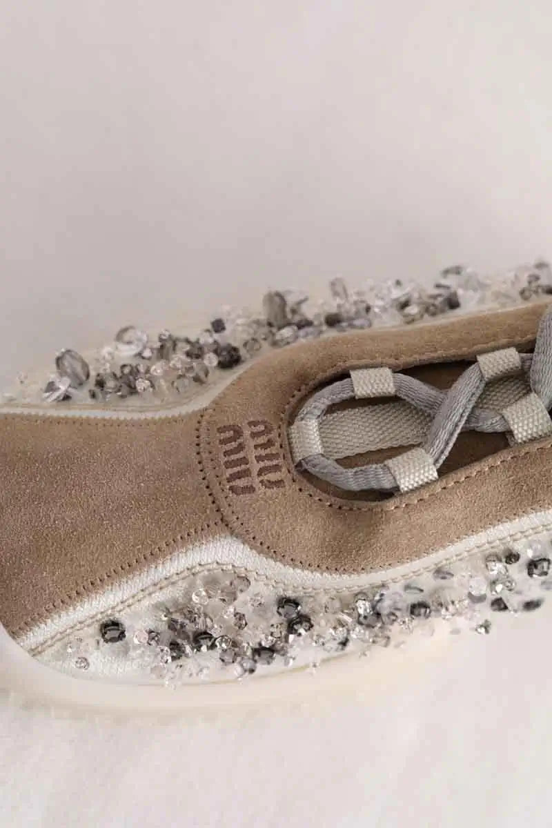 Baskets Miu Miu en tissu technique brodé bubble Blanc en Tissu