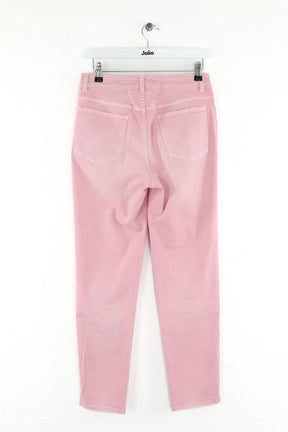 Slim Closed  Rose