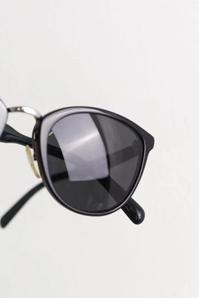 Lunettes de soleil Prada Noir en Plastique
