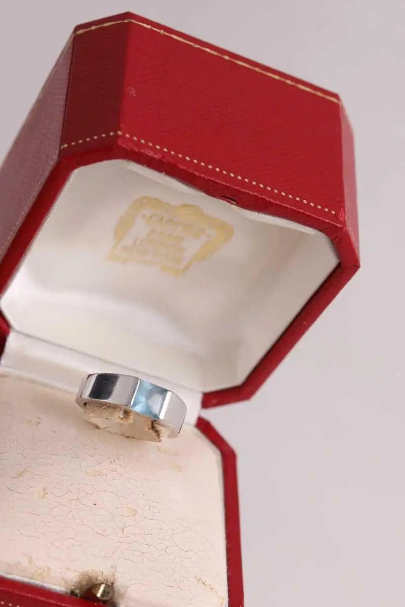 Bague Cartier Tank Argent en Or blanc