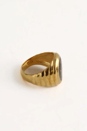 Bague d'auriculaire Wilhelmina Garcia Cheetah ring Doré en Métal