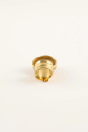 Bague Yves Saint Laurent Doré en Métal