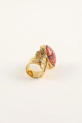 Bague Yves Saint Laurent Doré en Métal