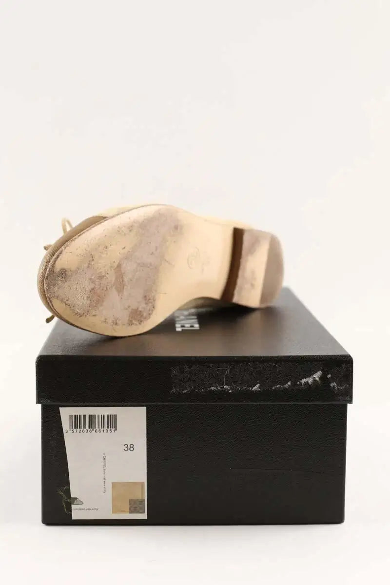 Ballerines Chanel Beige en Cuir