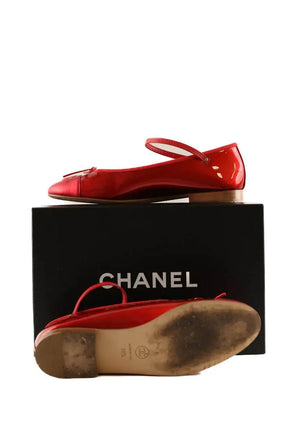 Ballerines Chanel Rouge en Cuir