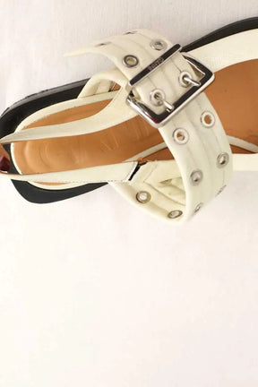 Ballerines Ganni Ecru en Cuir verni