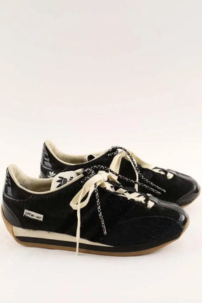 Baskets Adidas Adidas Orignals X song for the mute Noir en Cuir