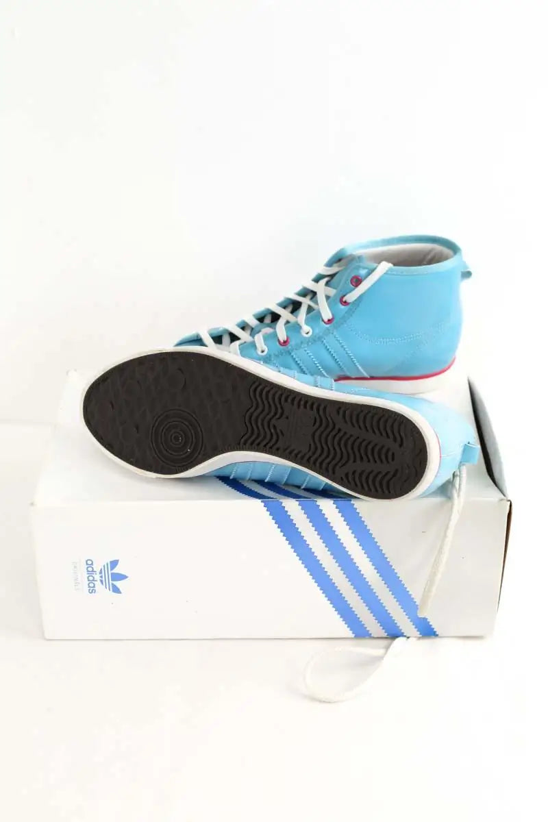 Baskets Adidas Bleu en Cuir verni