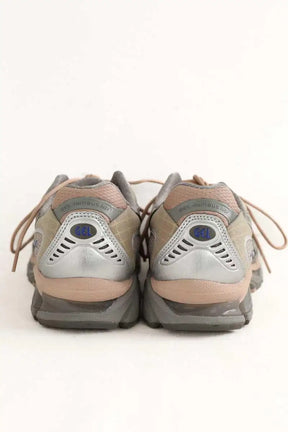Baskets Asics Gris en Cuir