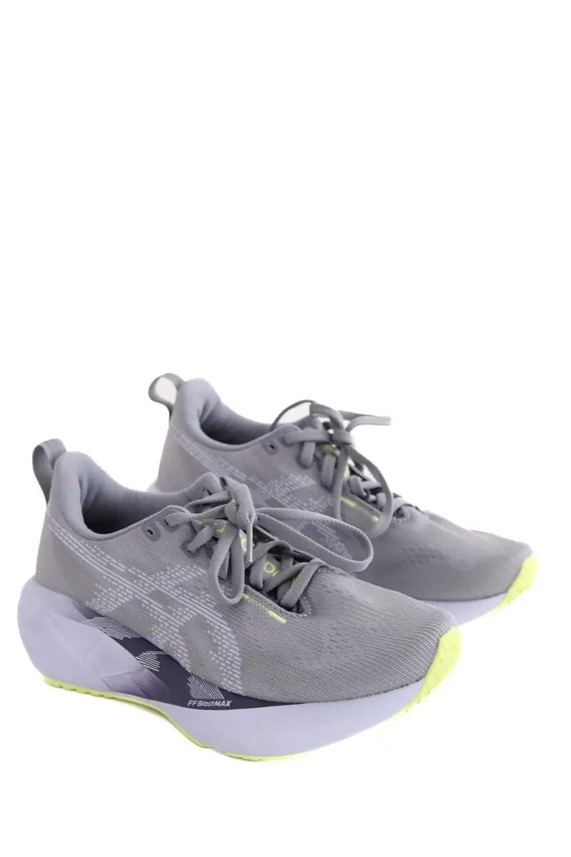 Baskets Asics Gris en Tissu