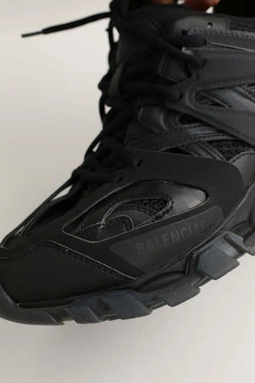 Baskets basses Balenciaga Noir en Caoutchouc