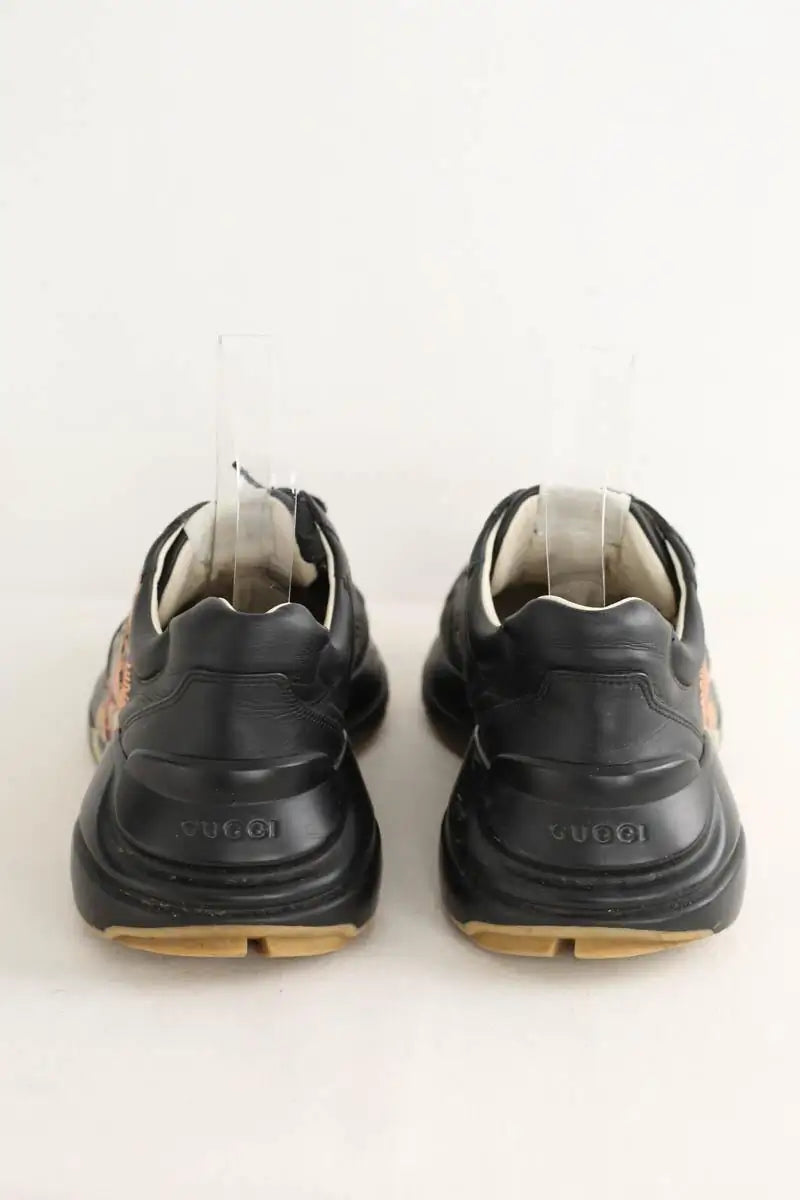 Baskets basses Gucci Noir en Cuir