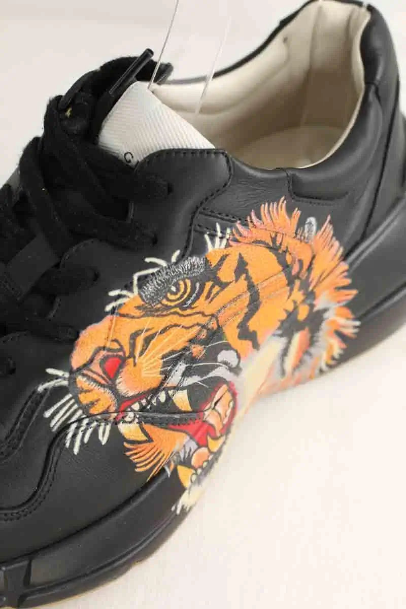 Baskets basses Gucci Noir en Cuir