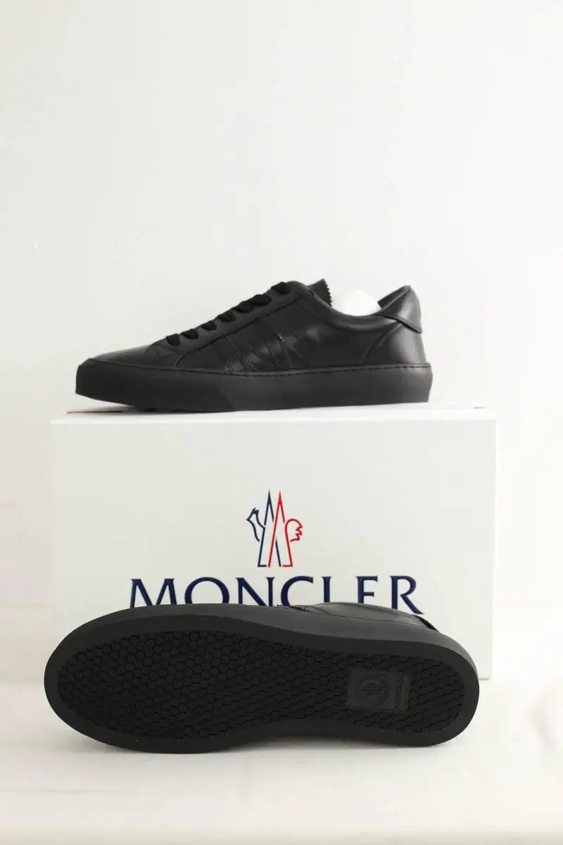 Baskets basses Moncler Noir en Cuir