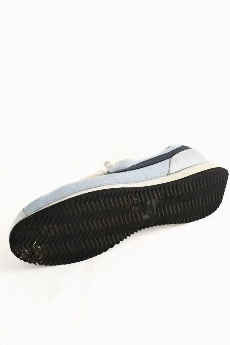 Baskets basses Nike Bleu en Daim
