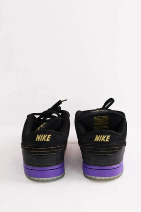 Baskets basses Nike Noir en Tissu