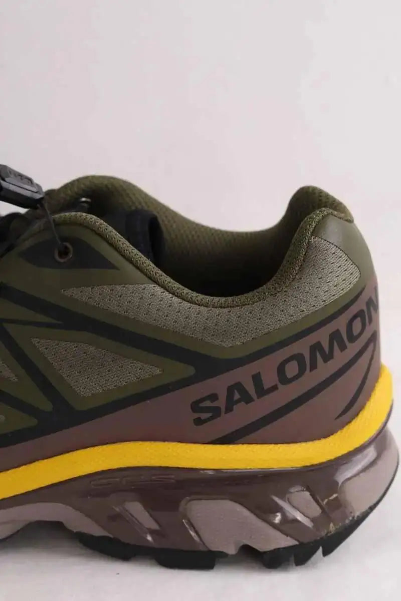 Baskets basses Salomon Kaki en Tissu