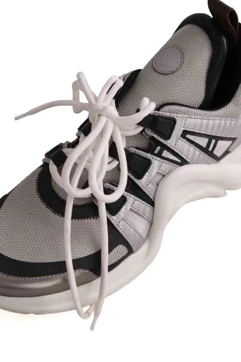 Baskets Louis Vuitton Blanc en Cuir