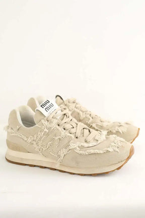 Baskets Miu Miu Miu Miu X New Balance 574 Beige en Tissu