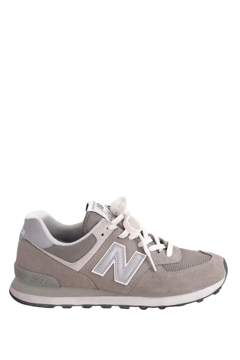 Baskets New Balance 574 Kaki en Daim, taille 42 - Seconde Main