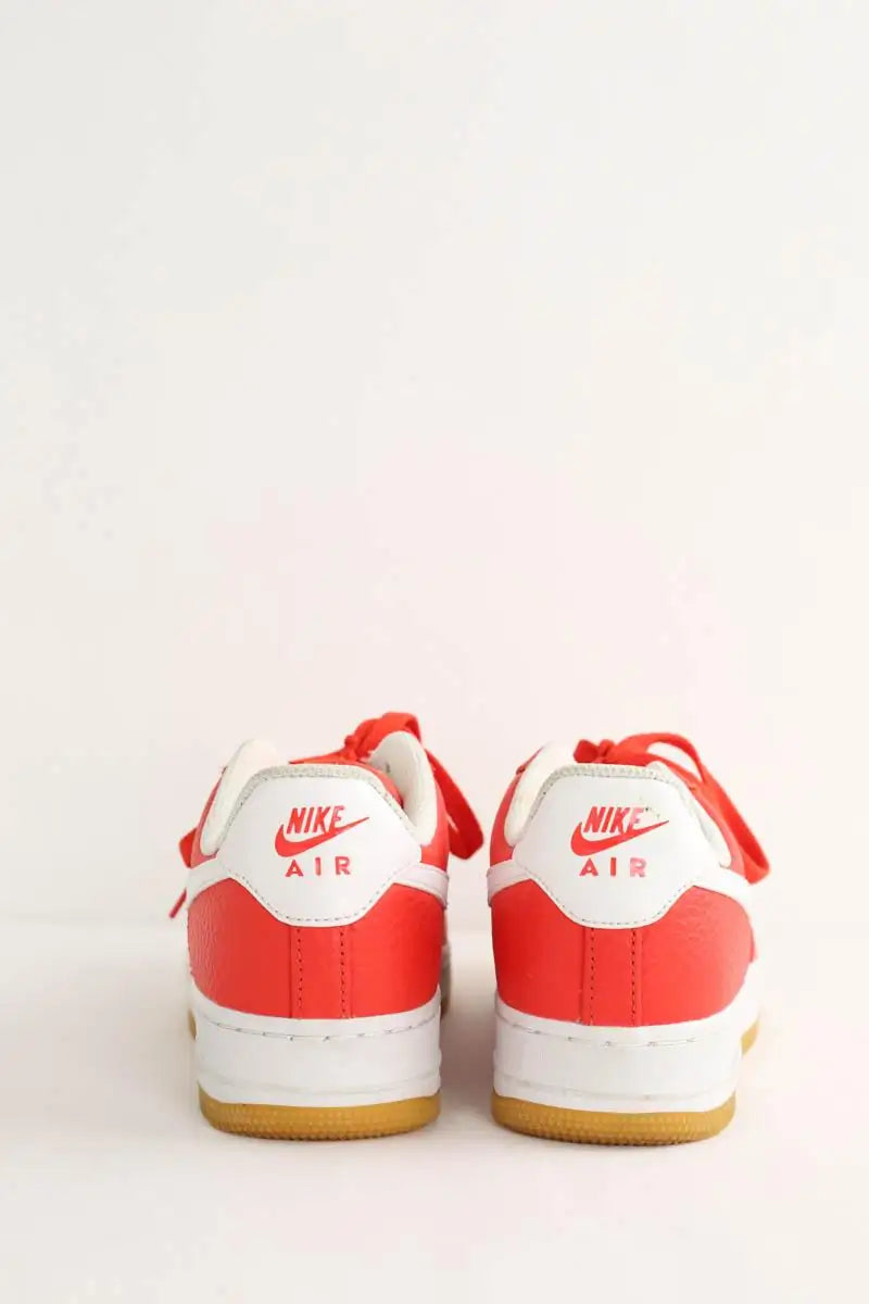 Baskets Nike Air force 1 Rouge en Cuir