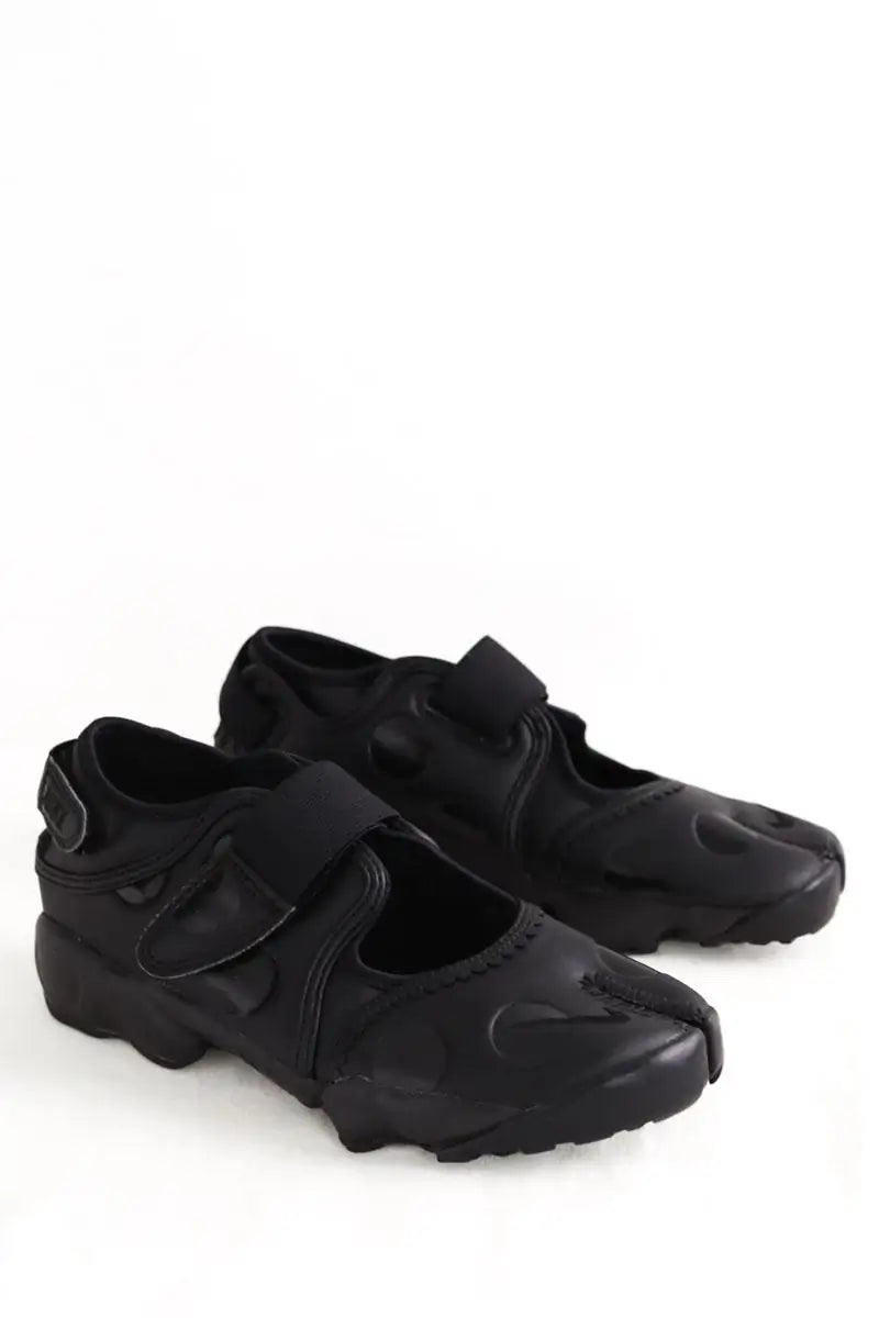 Baskets Nike Air Rift Noir en Cuir