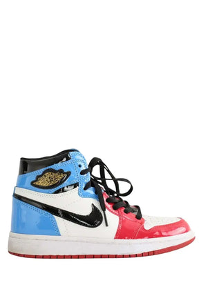 Baskets Nike Bleu en Cuir verni, taille 37 - Seconde Main