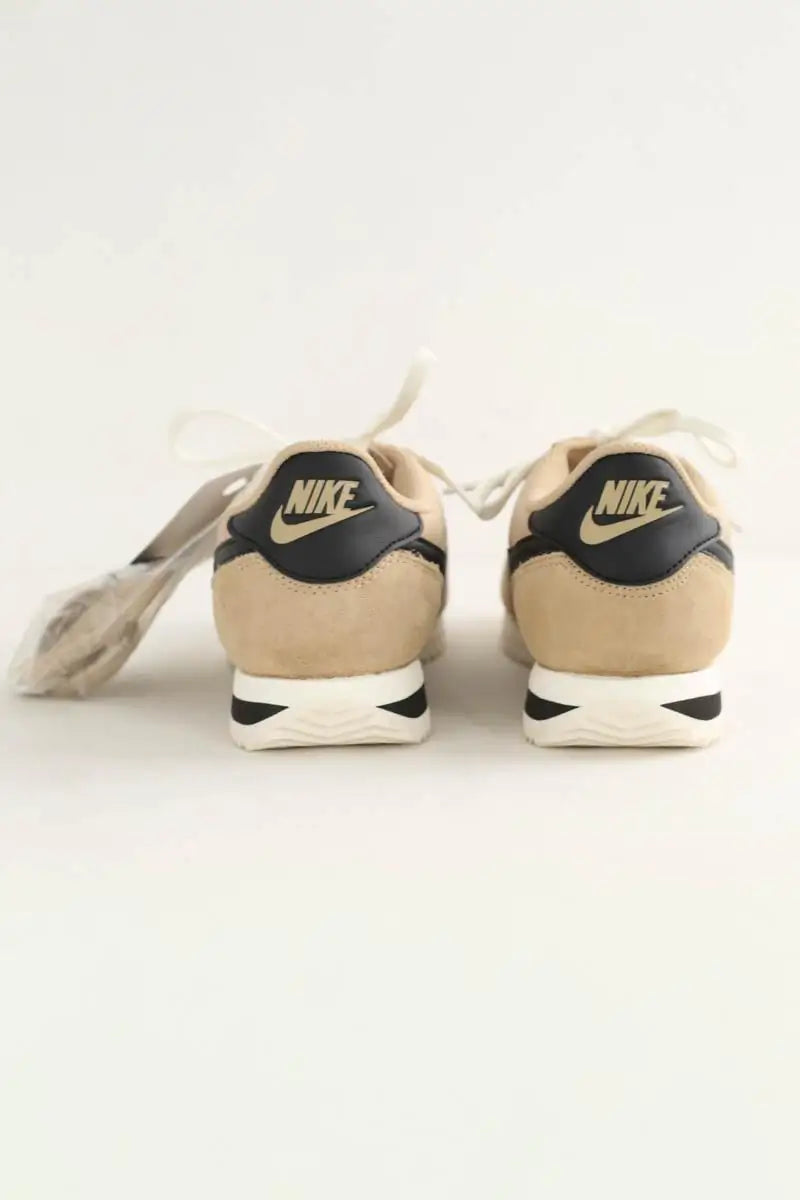 Baskets Nike Camel en Tissu