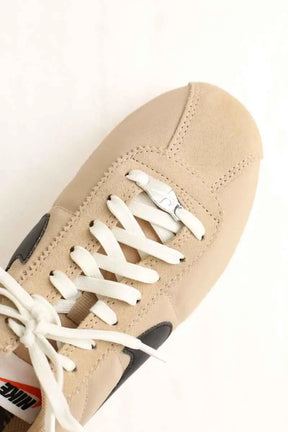 Baskets Nike Camel en Tissu