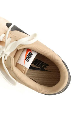 Baskets Nike Camel en Tissu