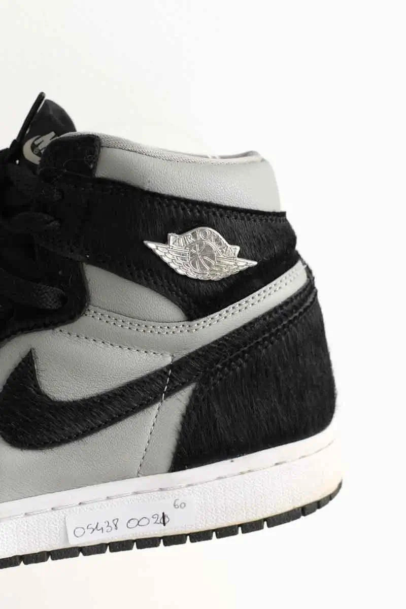Baskets Nike Gris en Cuir