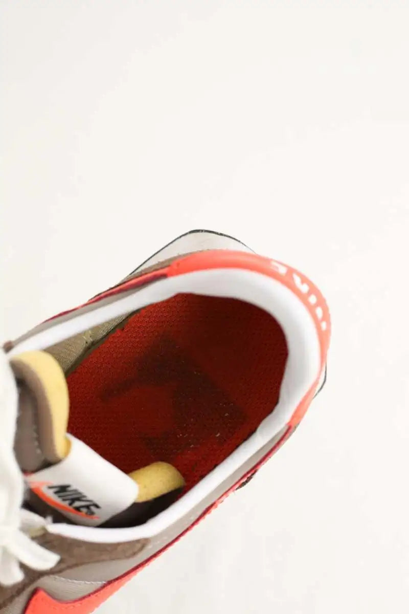 Baskets Nike Kaki en Daim
