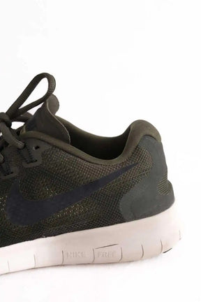 Baskets Nike Kaki en Tissu