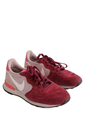 Baskets Nike Rose en Daim