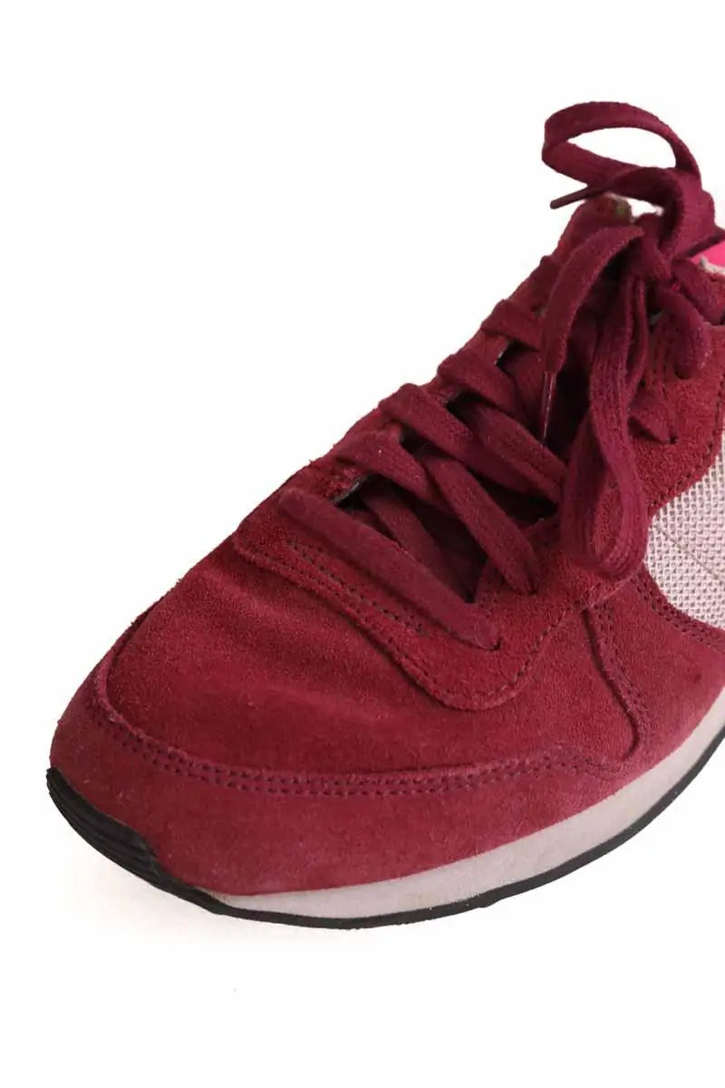 Baskets Nike Rose en Daim