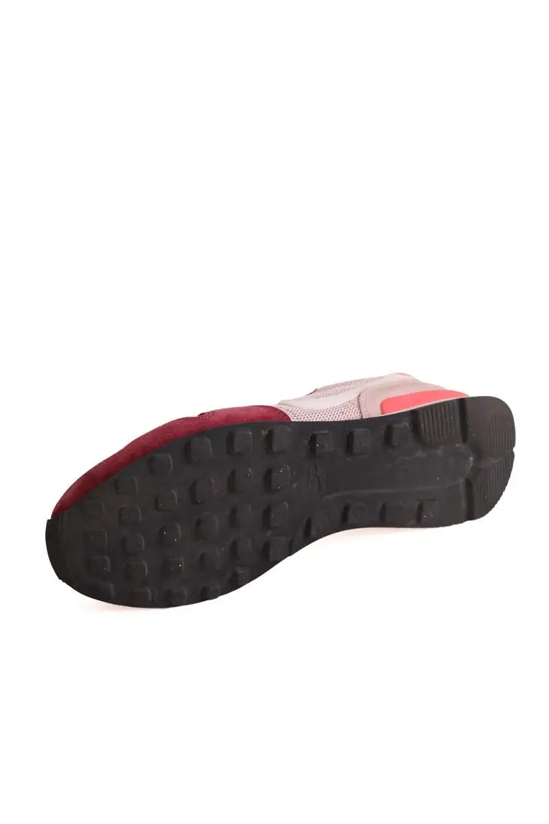 Baskets Nike Rose en Daim