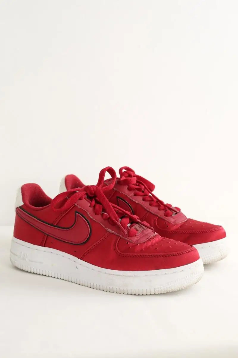 Baskets Nike Rouge en Tissu
