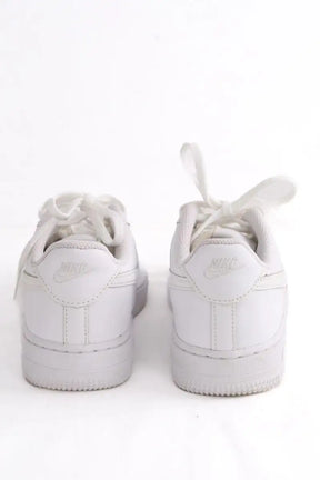 Baskets Nike SF Air Force 1 Blanc en Cuir