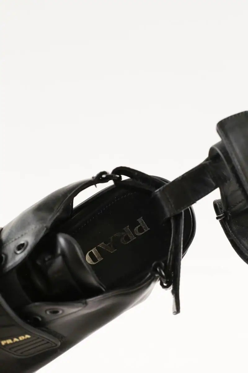 Baskets Prada Noir en Cuir