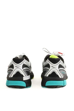 Baskets Saucony Gris en Tissu