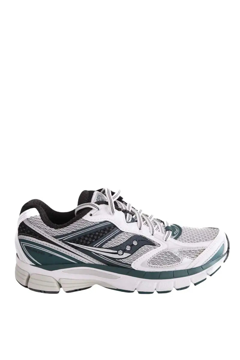 Baskets Saucony Vert en Tissu, taille 36 - Seconde Main