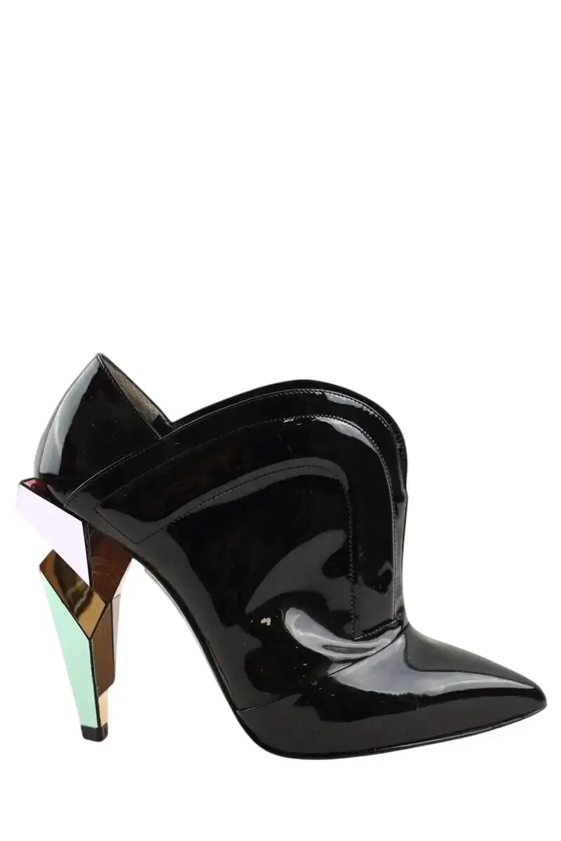 Boots Fendi Noir en Cuir verni, taille 35 - Seconde Main