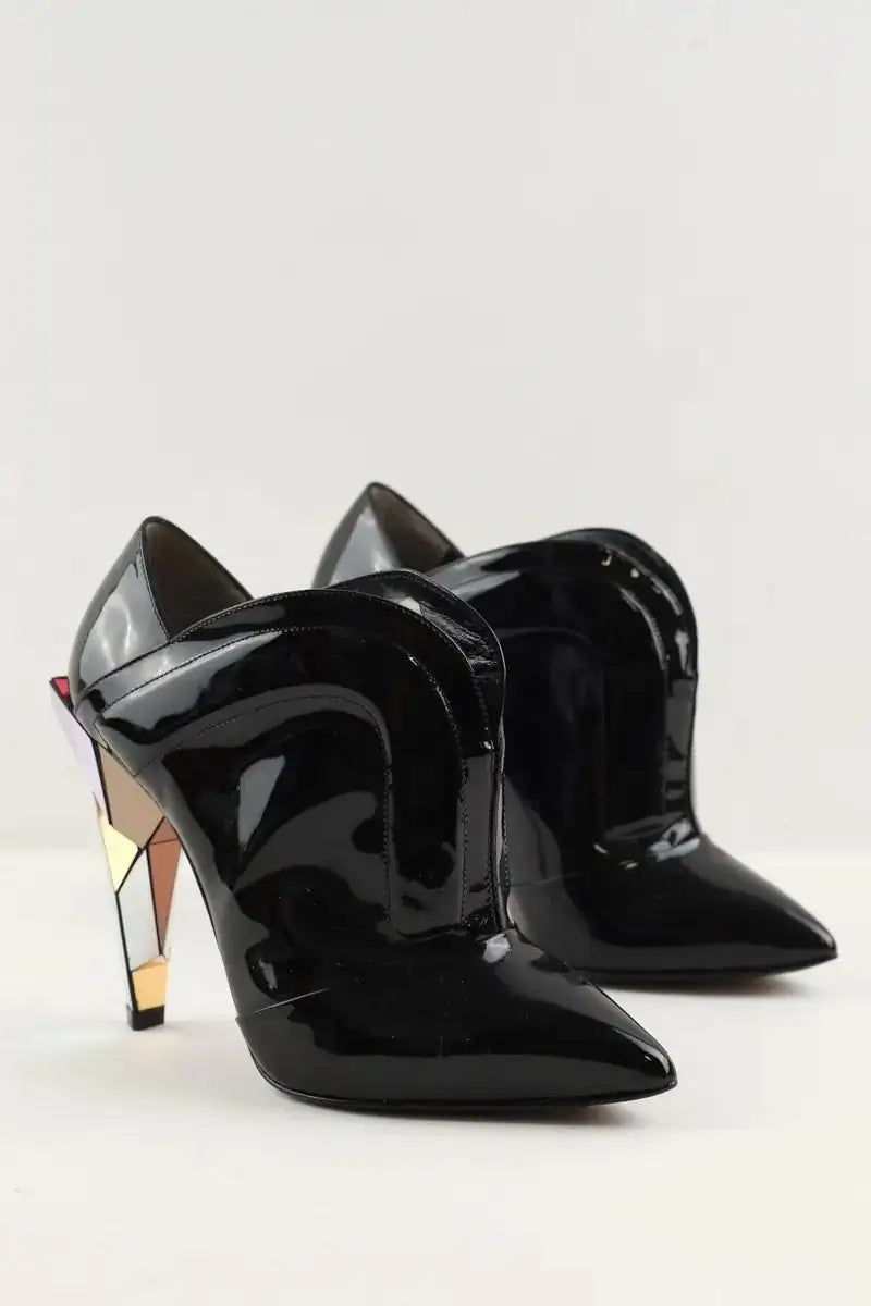 Boots Fendi Noir en Cuir verni