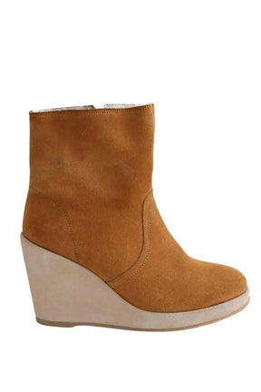 Boots fourées APC Camel en Daim, taille 37 - Seconde Main