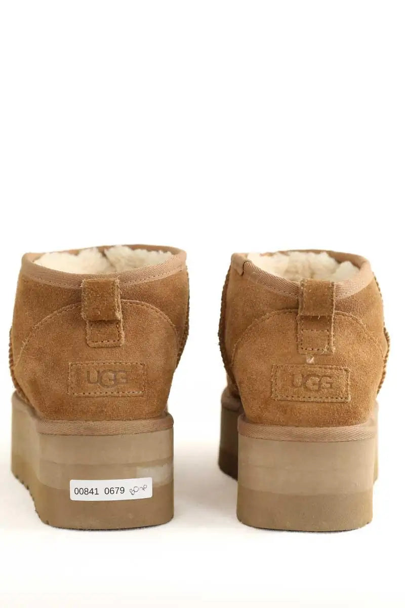 Boots fourées Ugg Classic Ultra Mini à plateforme Camel en Daim